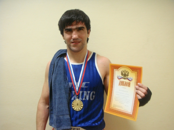 Чемпион турнира аспирант-политолог Магомедбеков Гасан